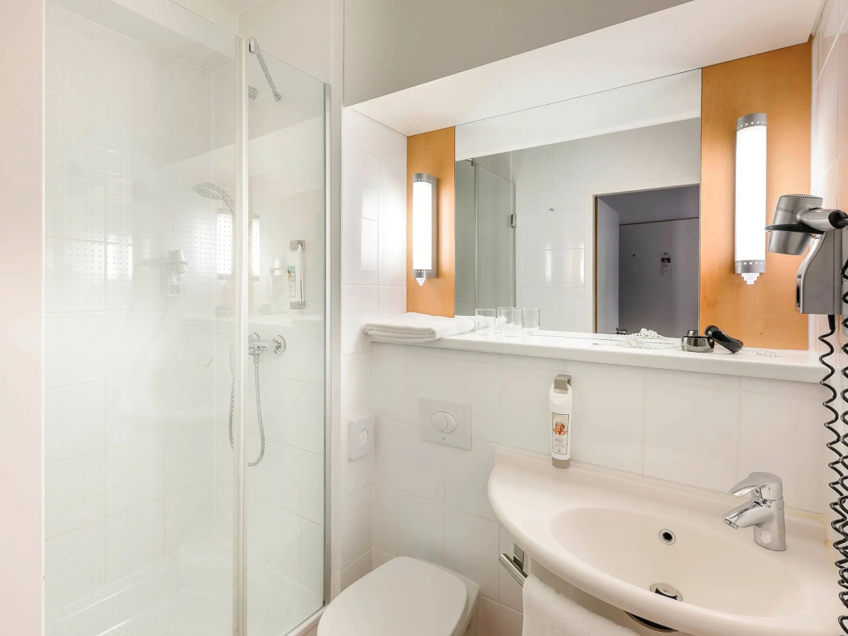 ibis Frankfurt Airport