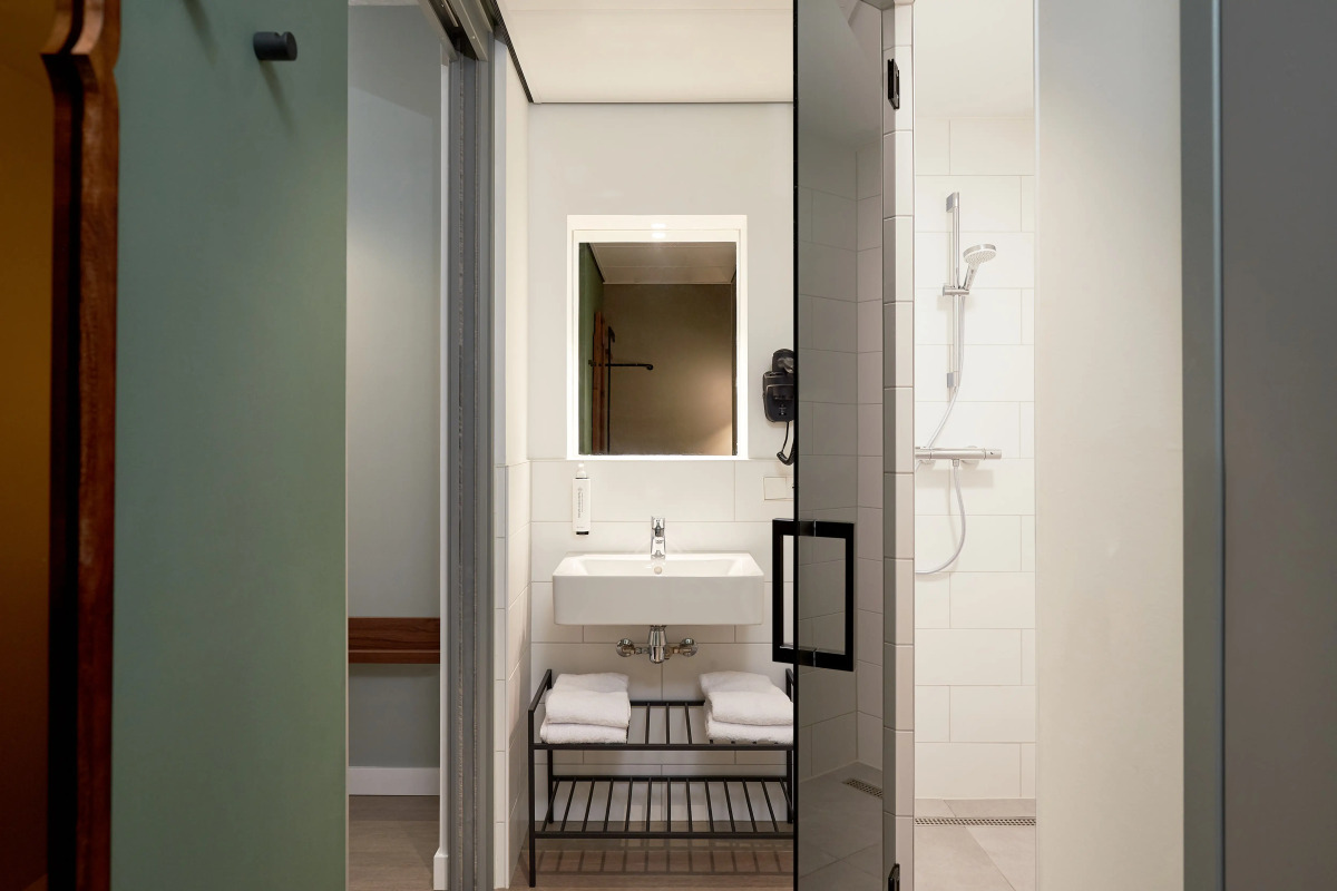 Corendon Amsterdam Schiphol Airport, a Tribute Portfolio Hotel