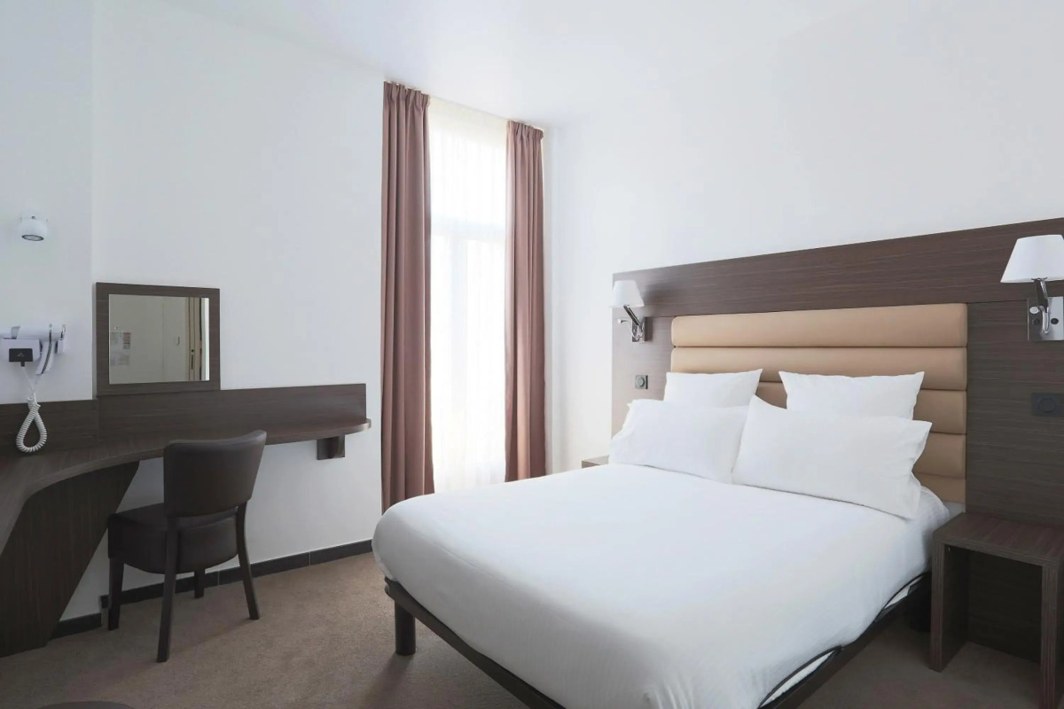 Good Morning + Berlin City East