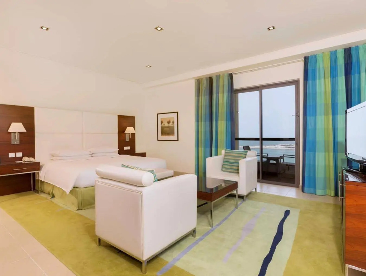 Hilton Dubai The Walk