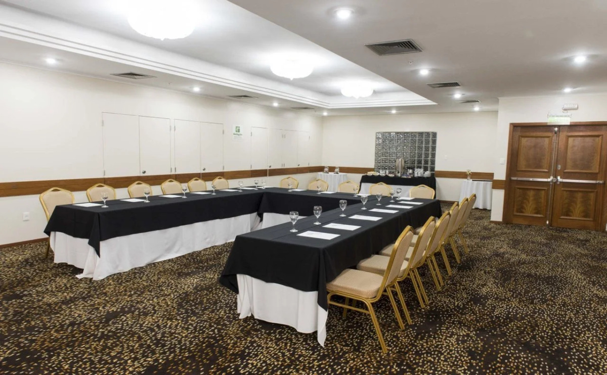 Holiday Inn Montevideo by IHG