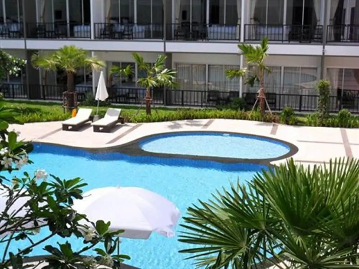 BS Premier Airport Hotel