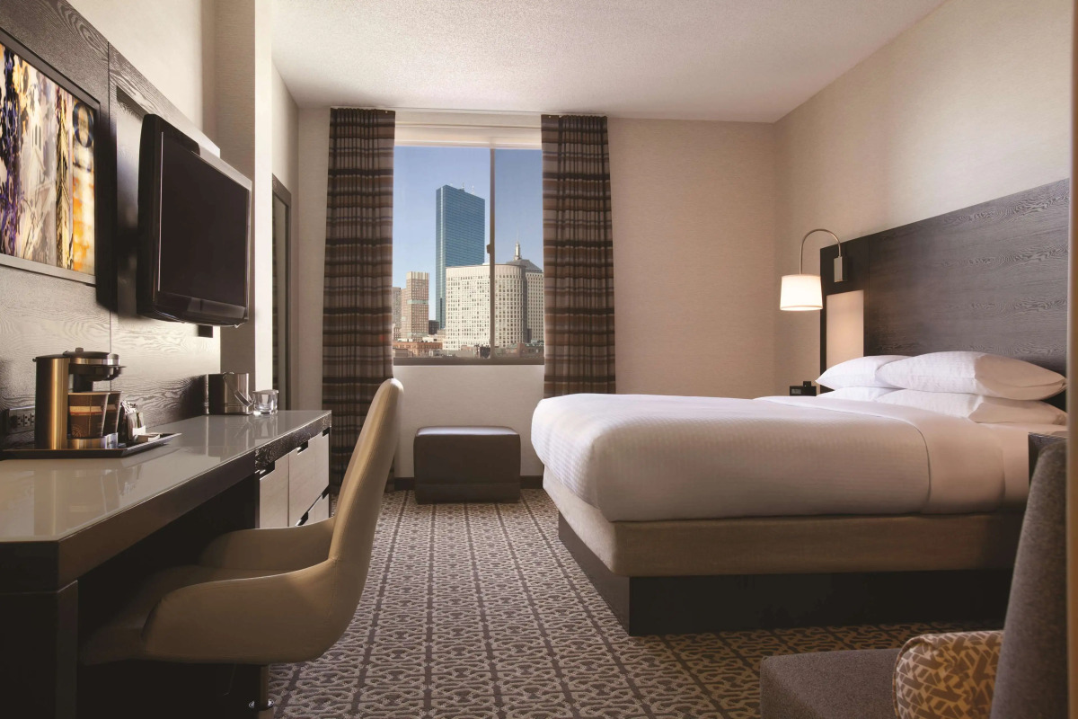 DoubleTree by Hilton Boston - Downtown