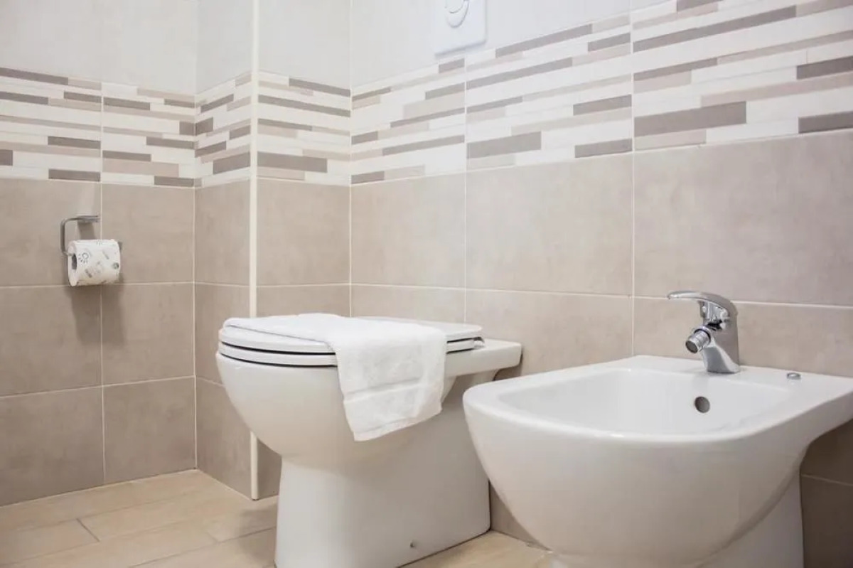 Hotel RossoVino Como