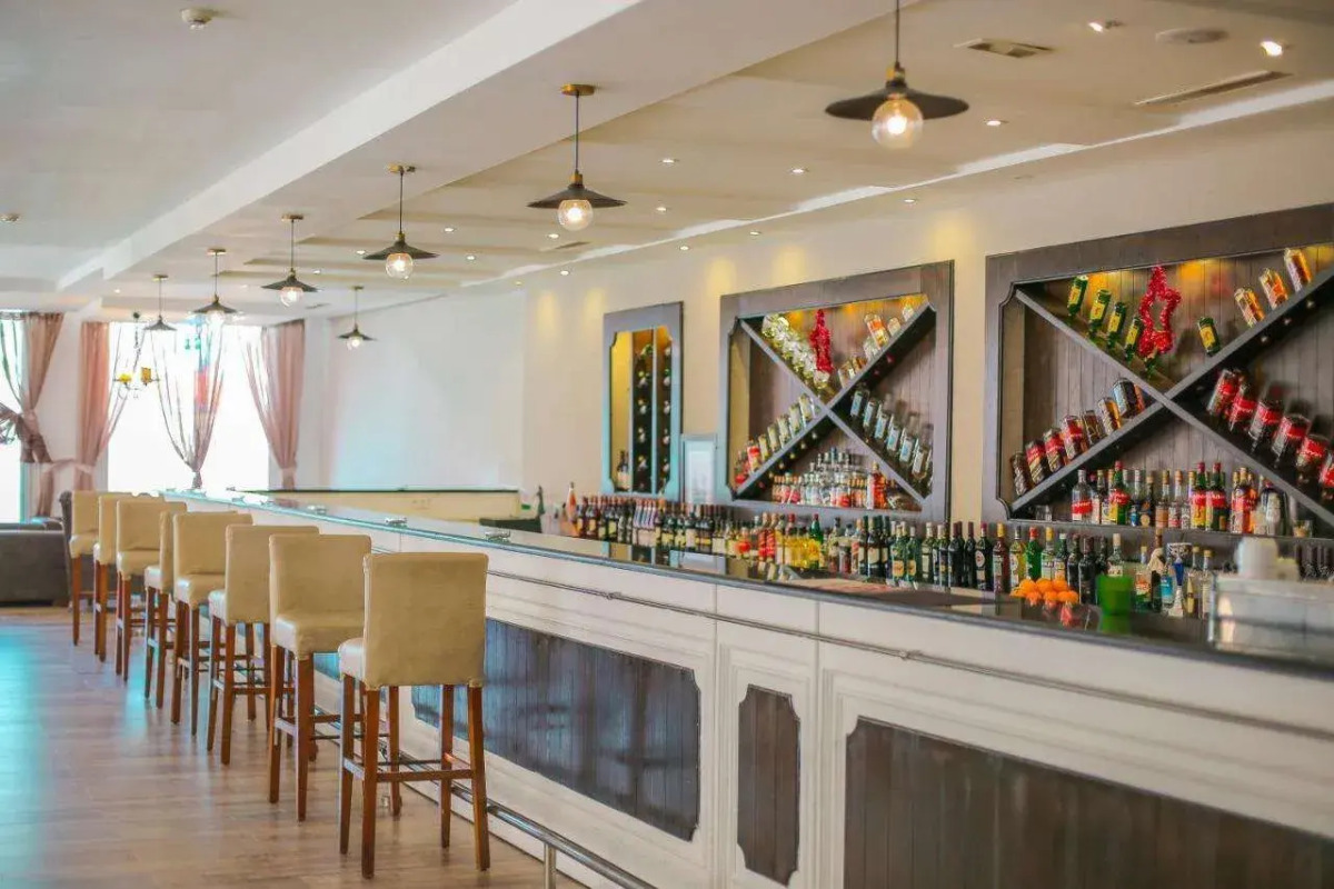 Hotel Marabout - Families and Couples Only