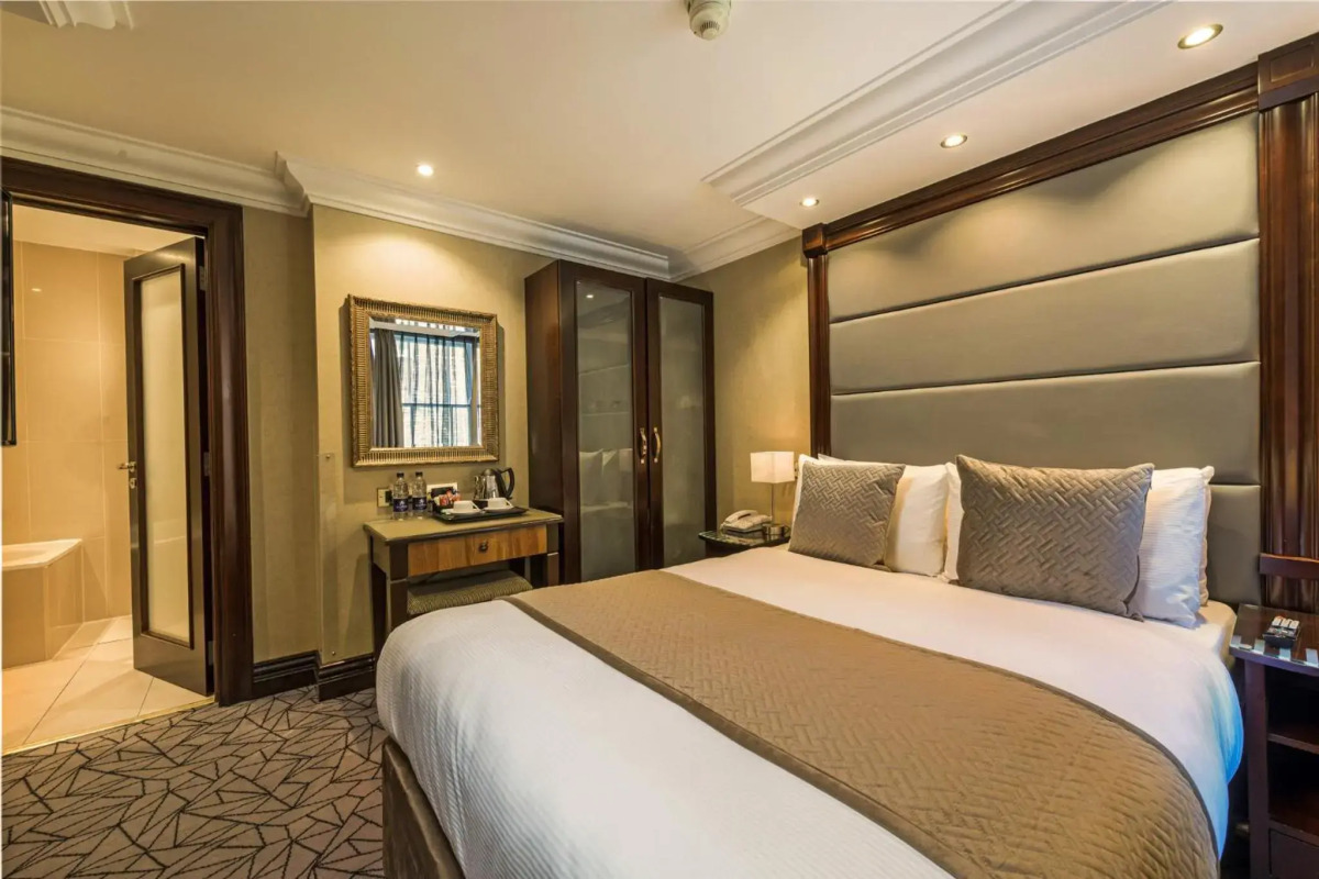 Hyde Park International