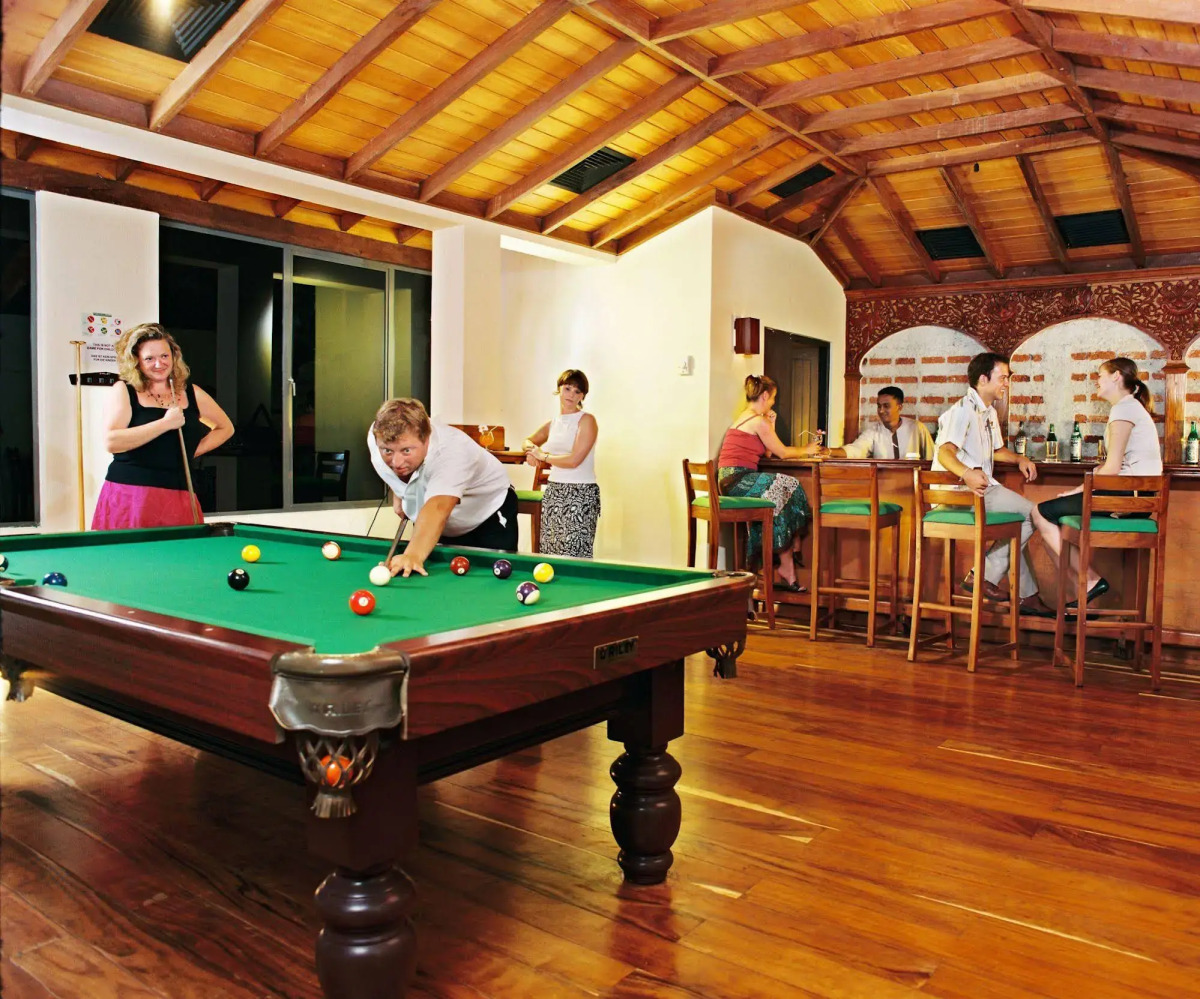 Mermaid Hotel & Club