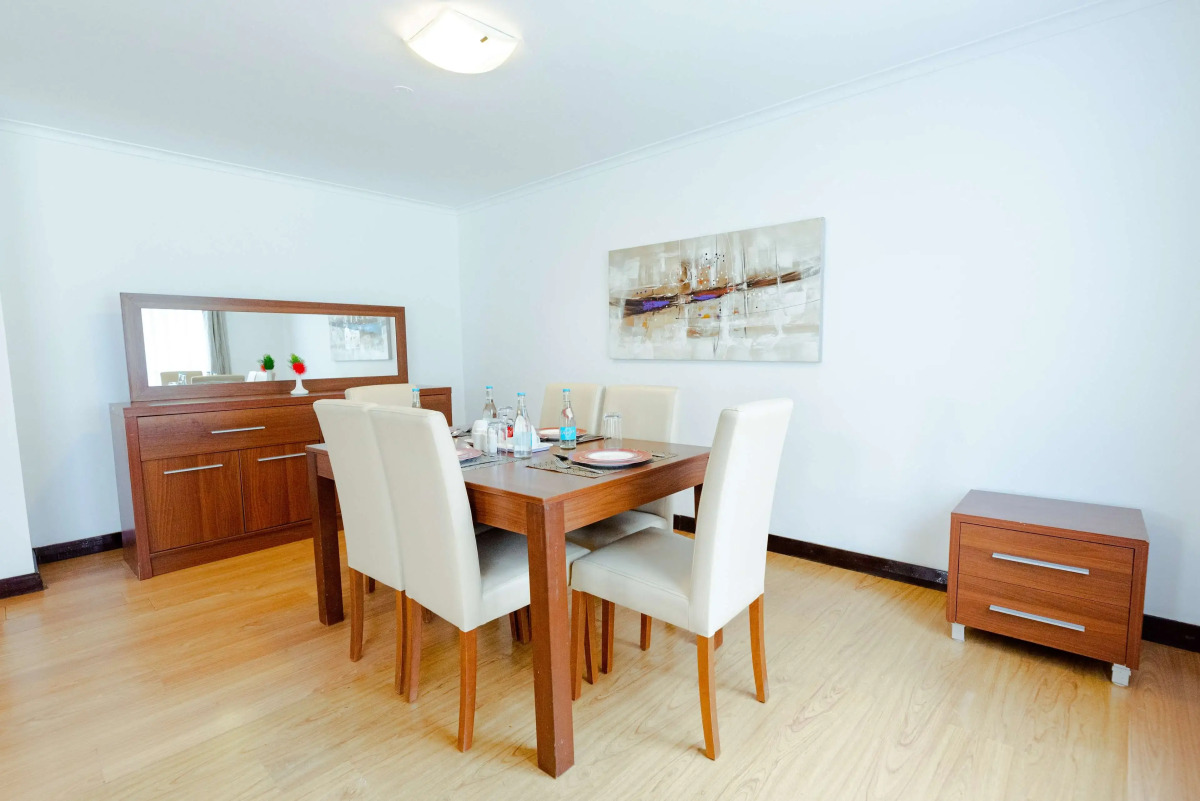 Heri Heights Hotel Apartments, SureStay Collection by BW