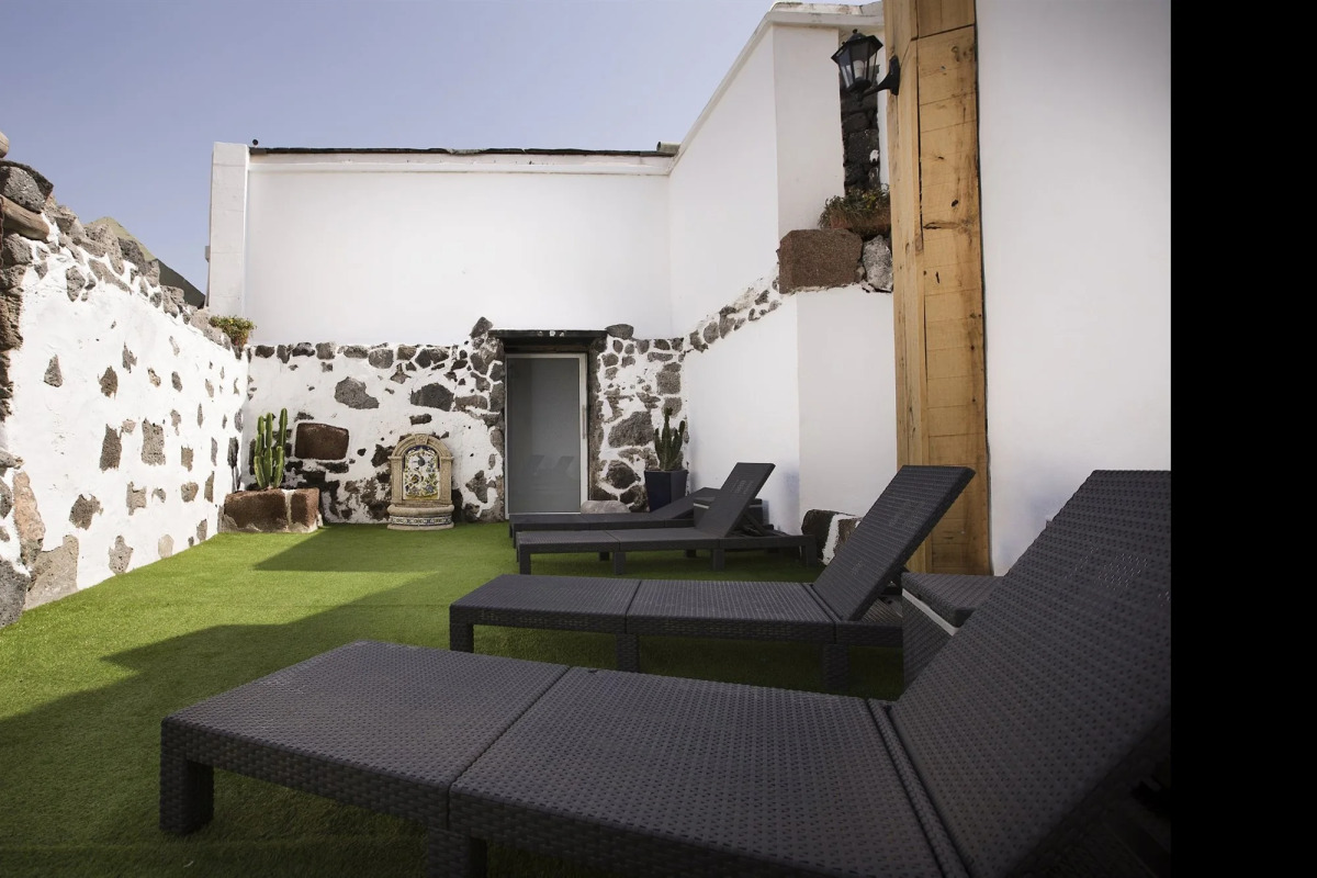 Aparta-Suite El Charco