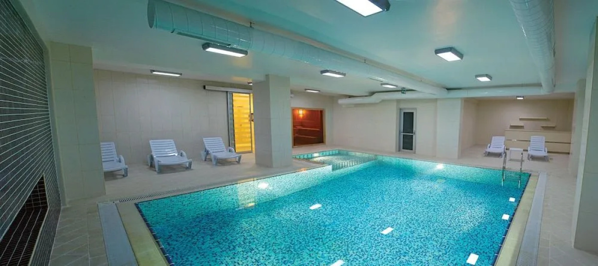 Ener Old Castle Resort Hotel