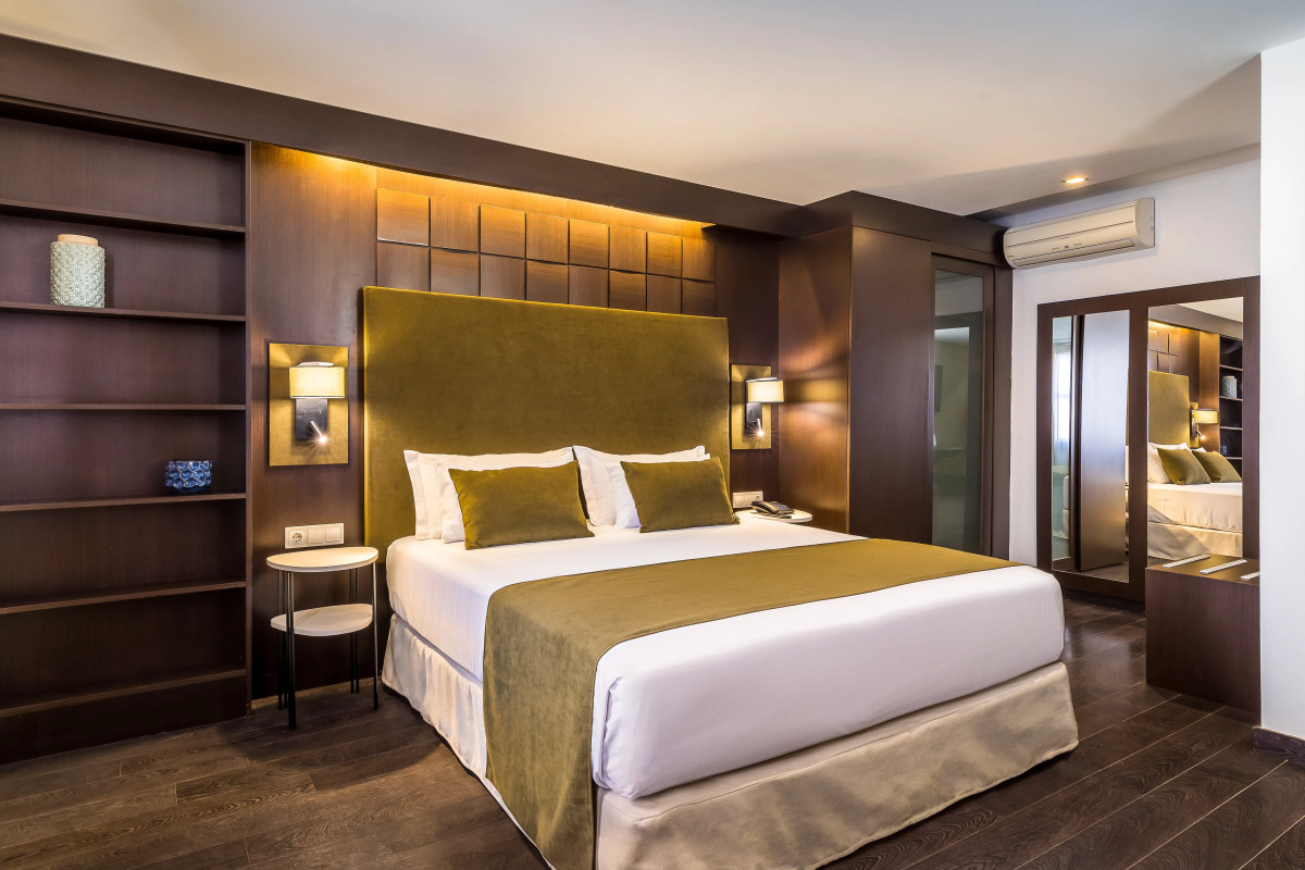 Occidental Pueblo Acantilado