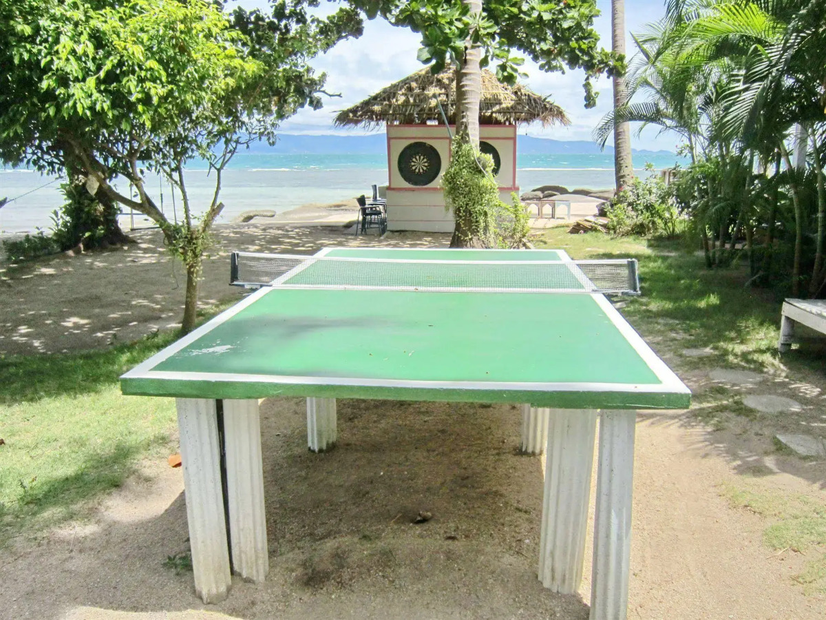 Thaniza Beachfront Resort