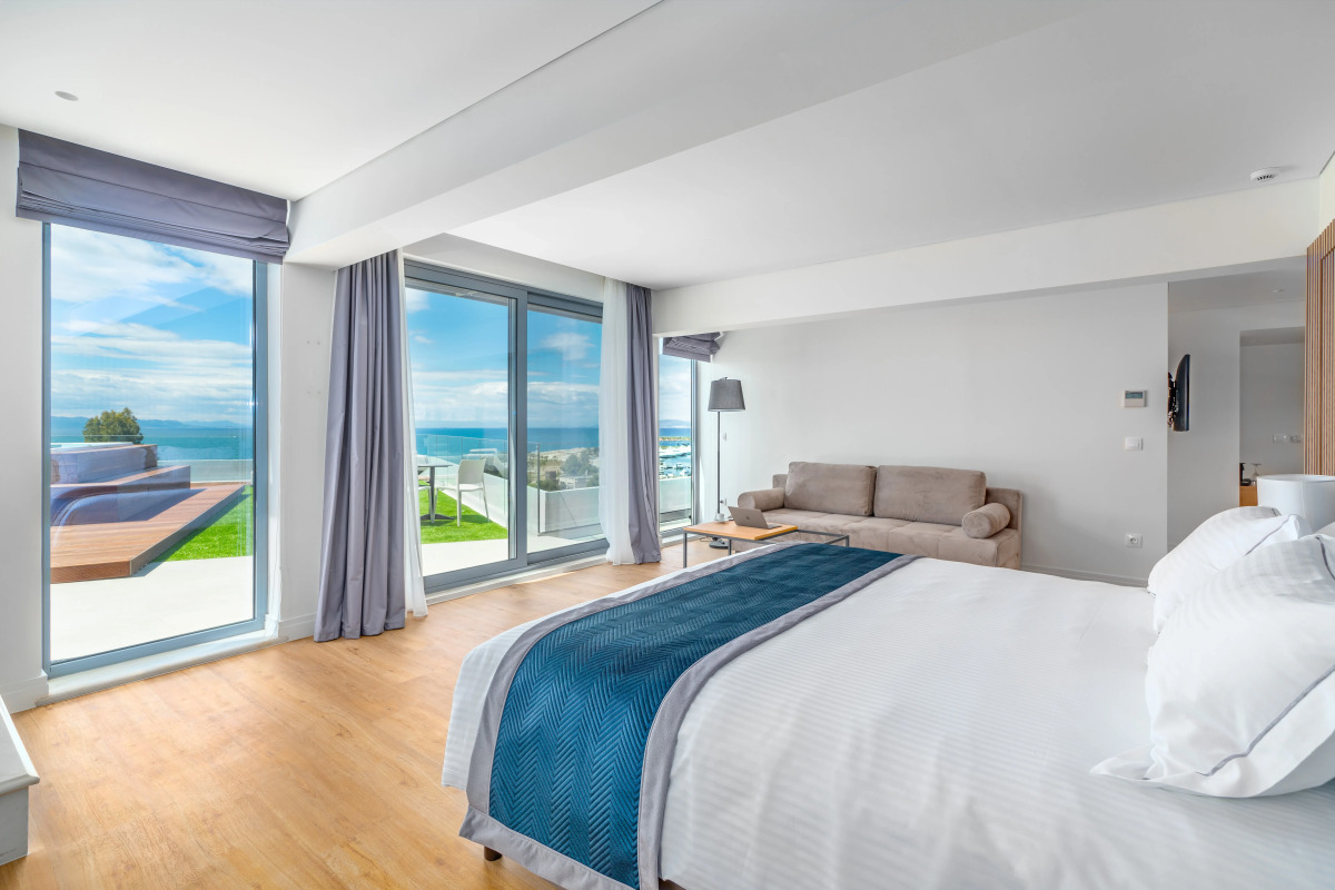 Glyfada Riviera Hotel