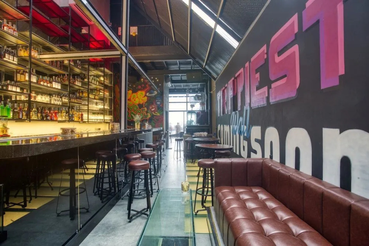 The Garden Capsule Hotel