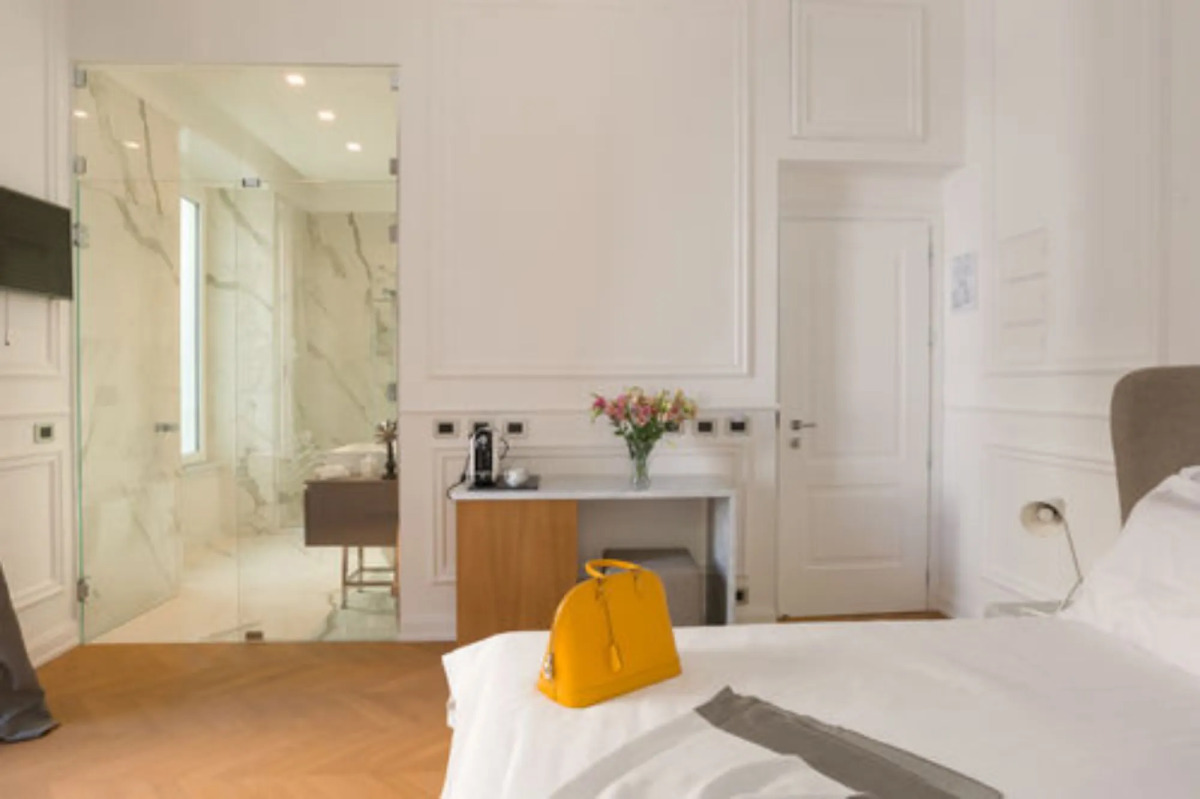 Via Chiodo Luxury Rooms