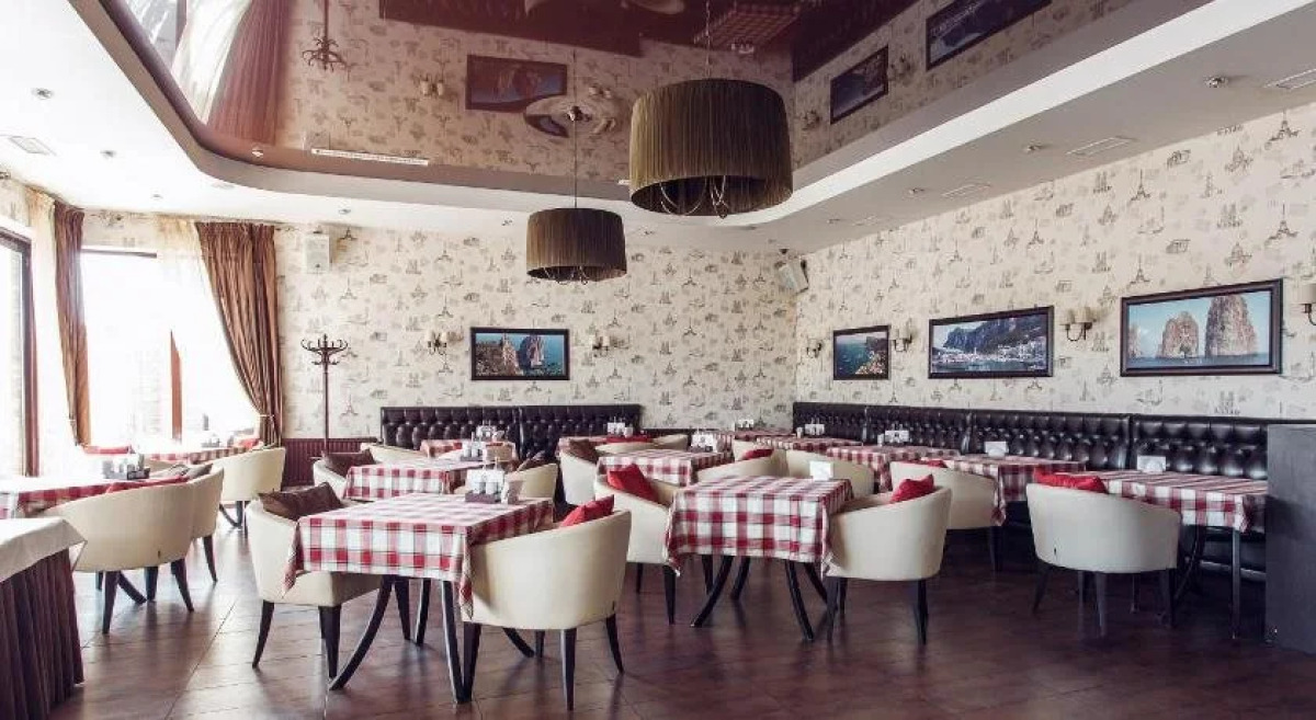 Капри Отель