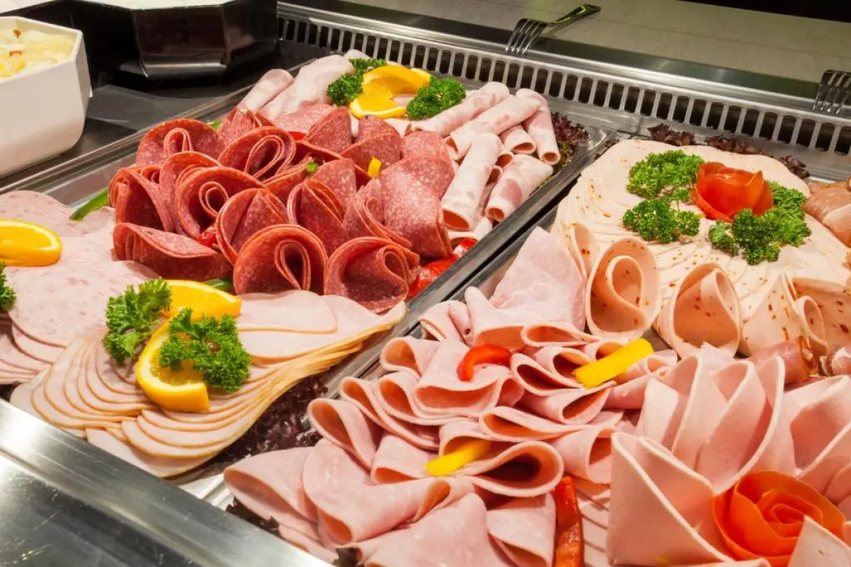 Ayun by Centro Deluxe