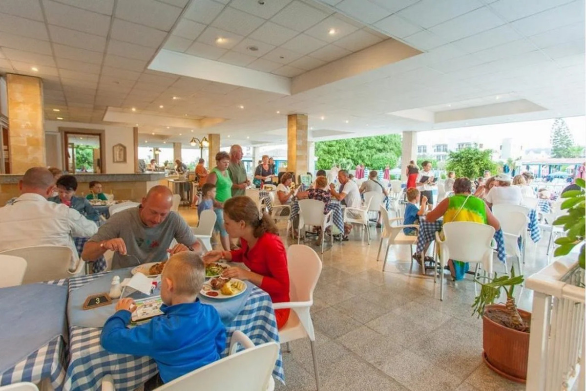 Crown Resorts Elamaris