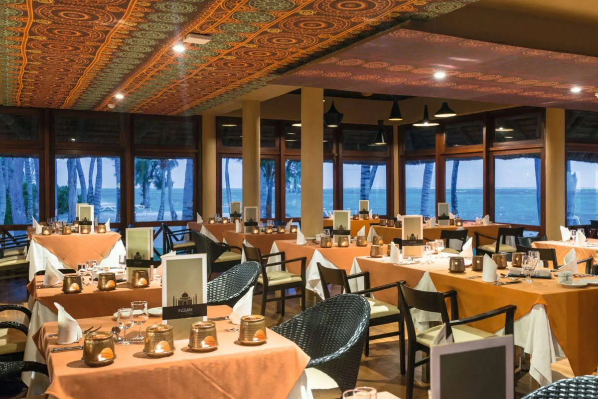 Отель Riu Turquoise