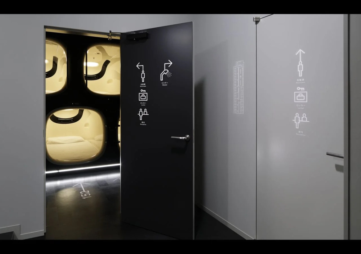 9h nine hours Narita Airport