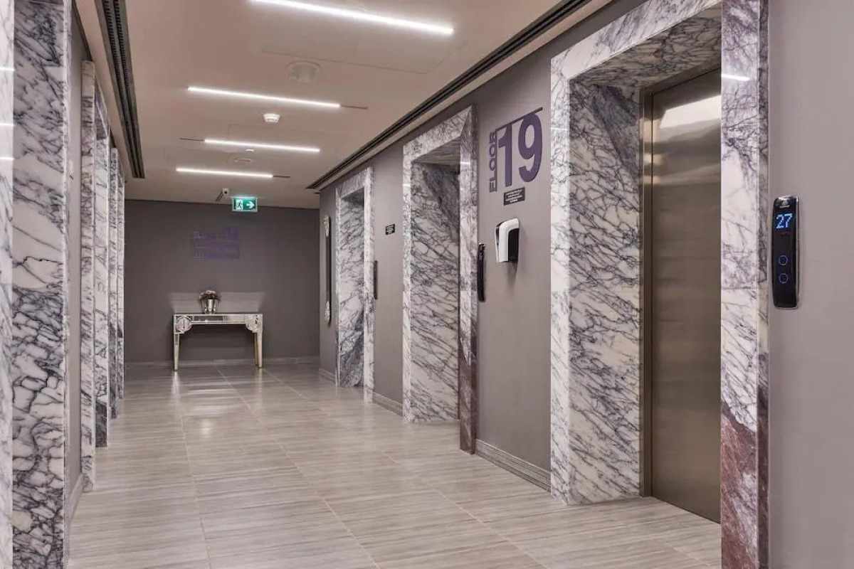 1BR view in a luxurious home