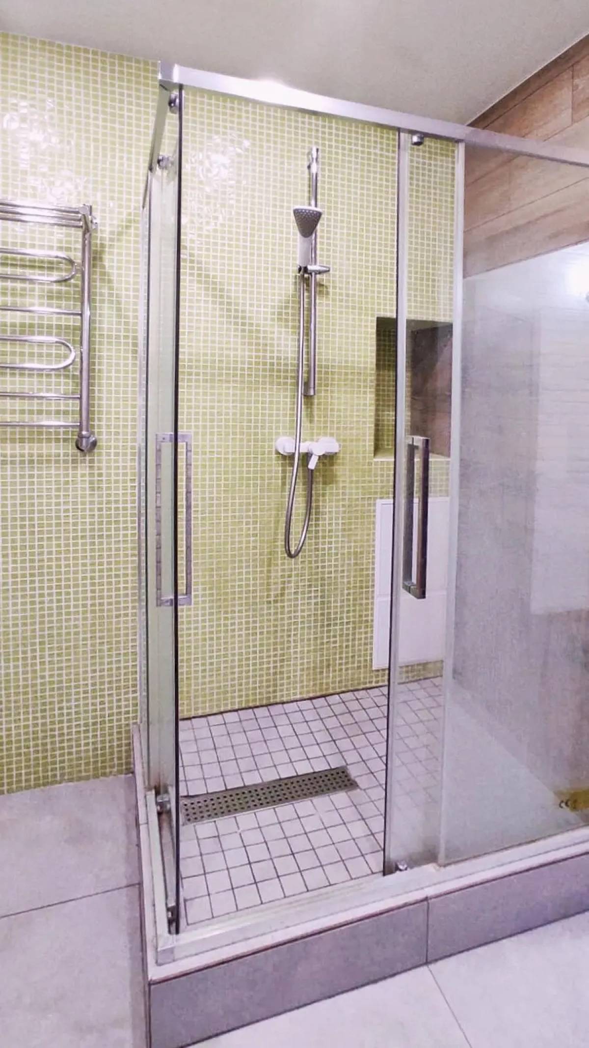 Династия на ул. Борисова, 40