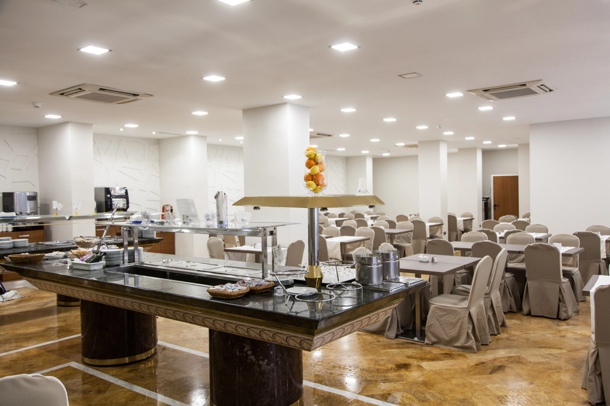 Отель Porcel Sabica