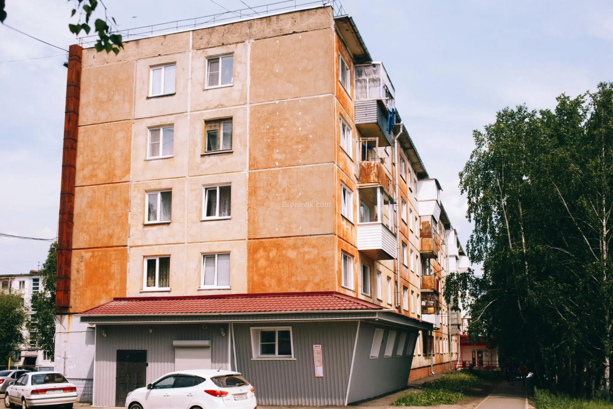 Калина на улице Мира 13