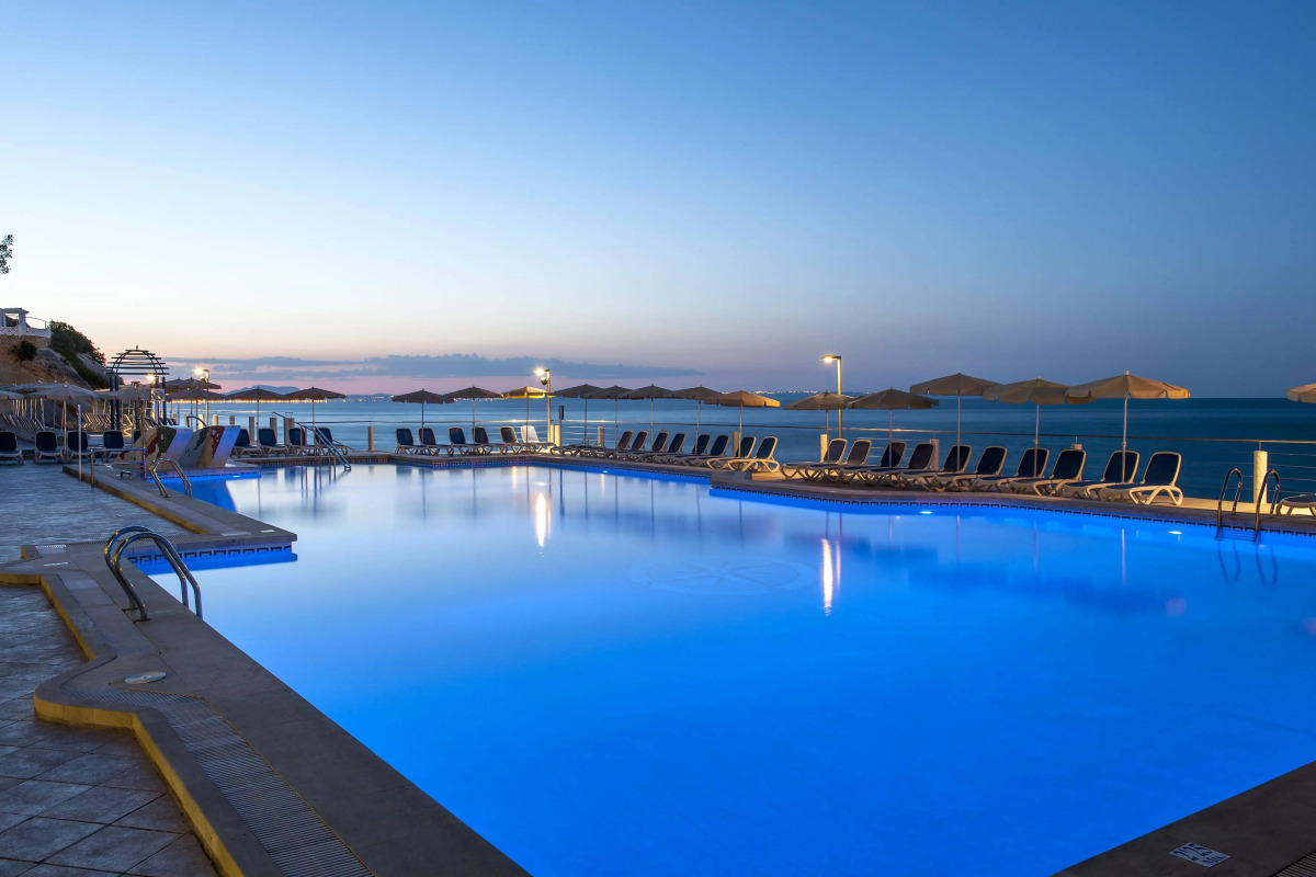 Globales Cala Vinas Adults Only 16+