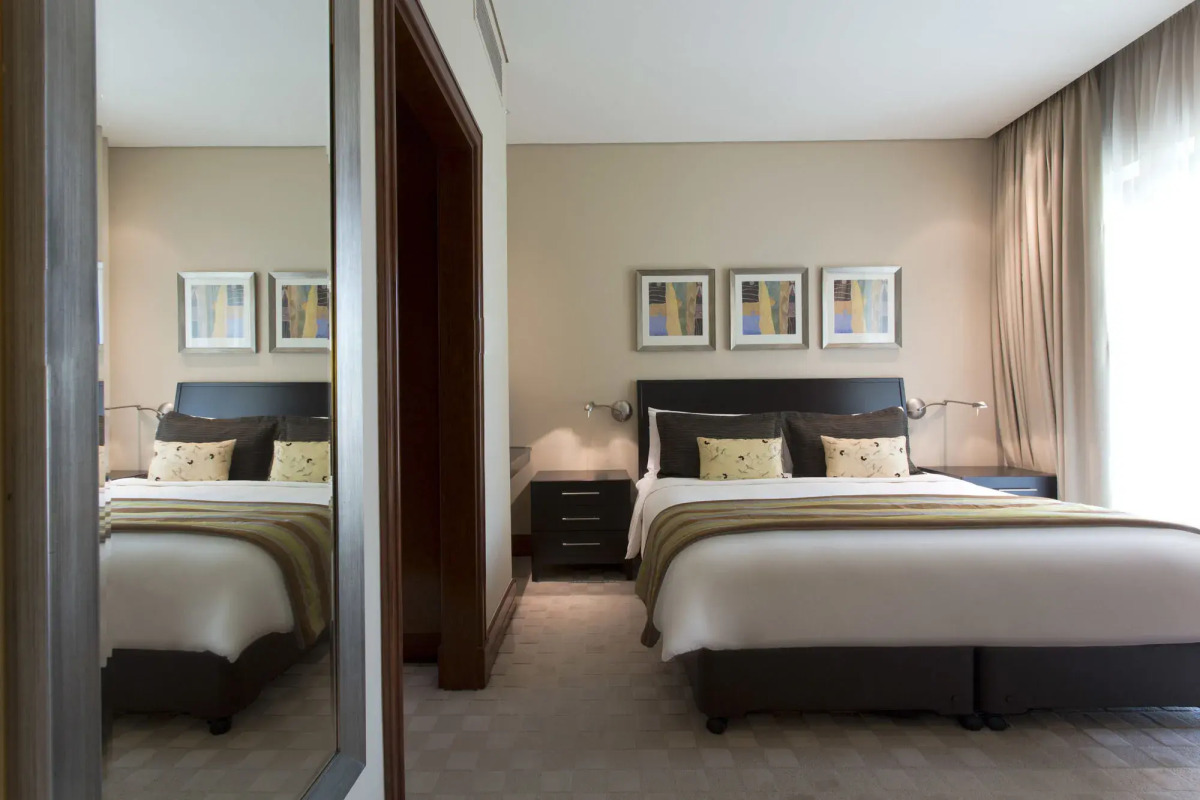 Shangri-La Hotel Apartments Qaryat Al Beri