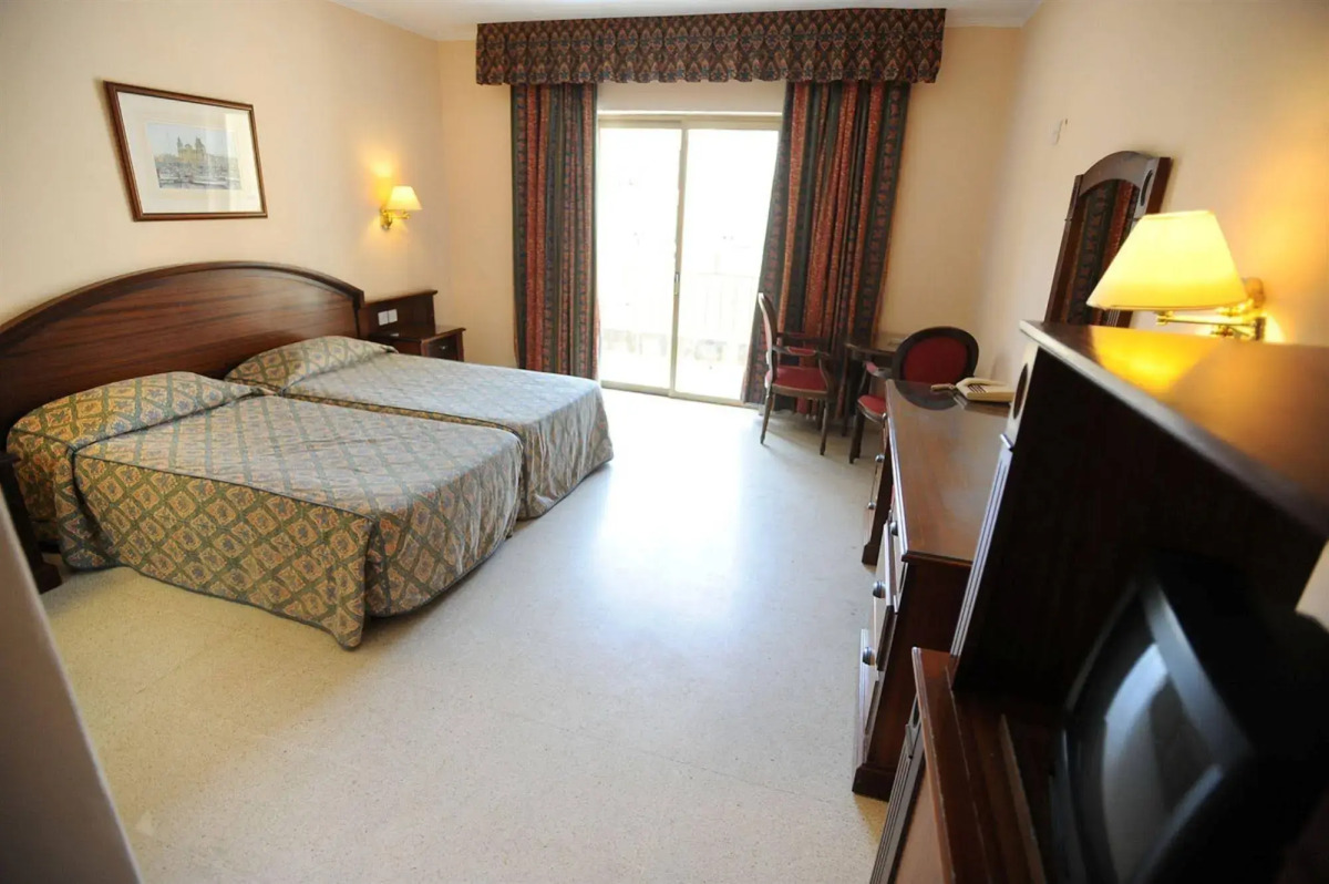 Blue Sea Bugibba Hotel & Apartments