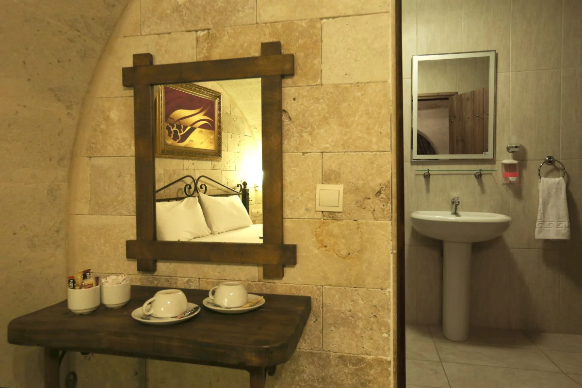 Nomads Cave Hotel & Rooftop