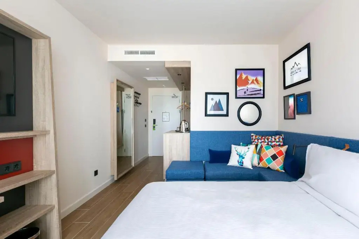 Hampton by Hilton Barcelona Fira Gran Via