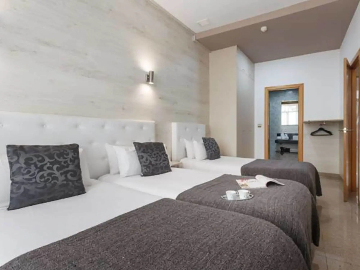 Apartments Ramblas 108