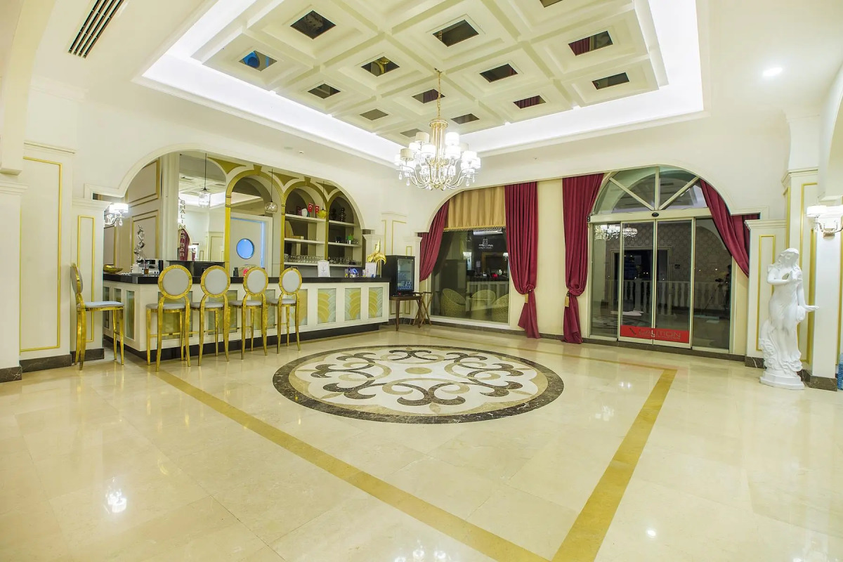 J'adore Deluxe Hotel & Spa