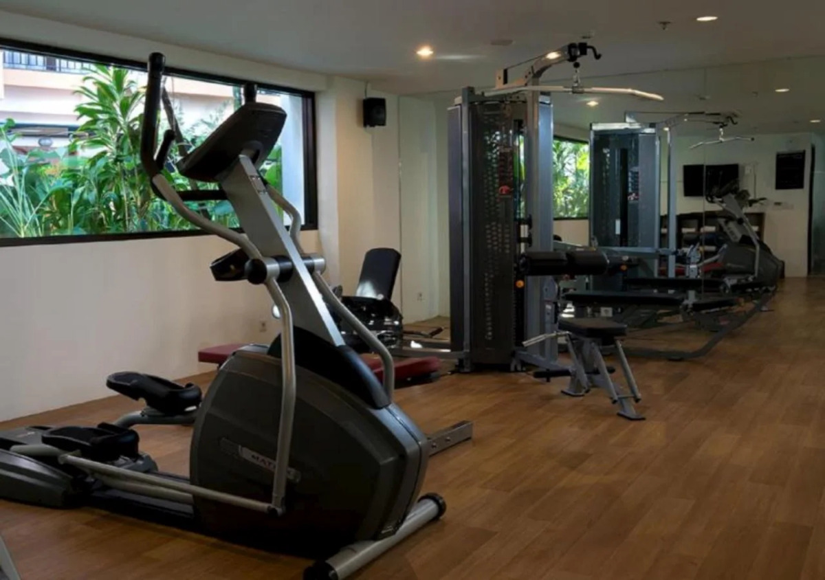 Cross Vibe Paasha Atelier Bali Kuta