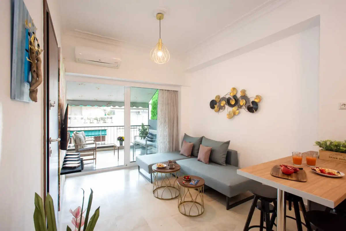 Blue Ark Boho Stay at Acropolis