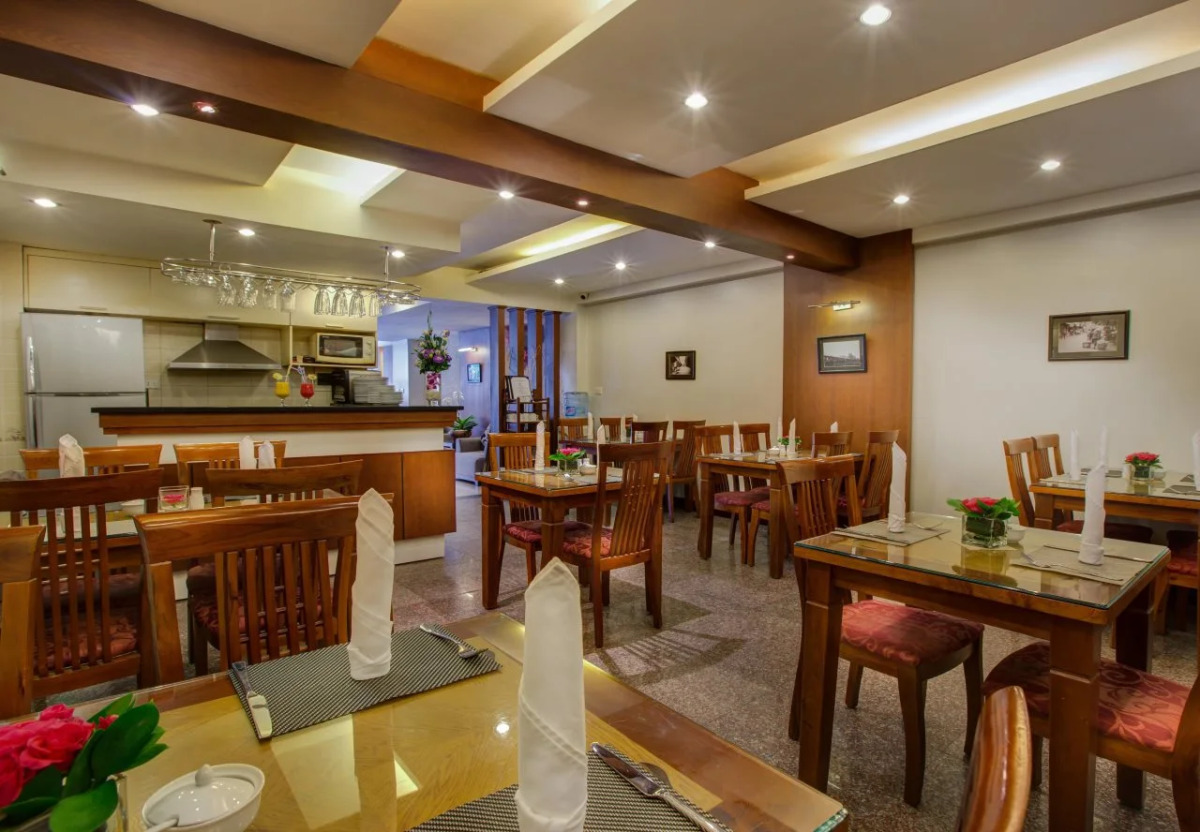 Hanoi Elegance Ruby Hotel