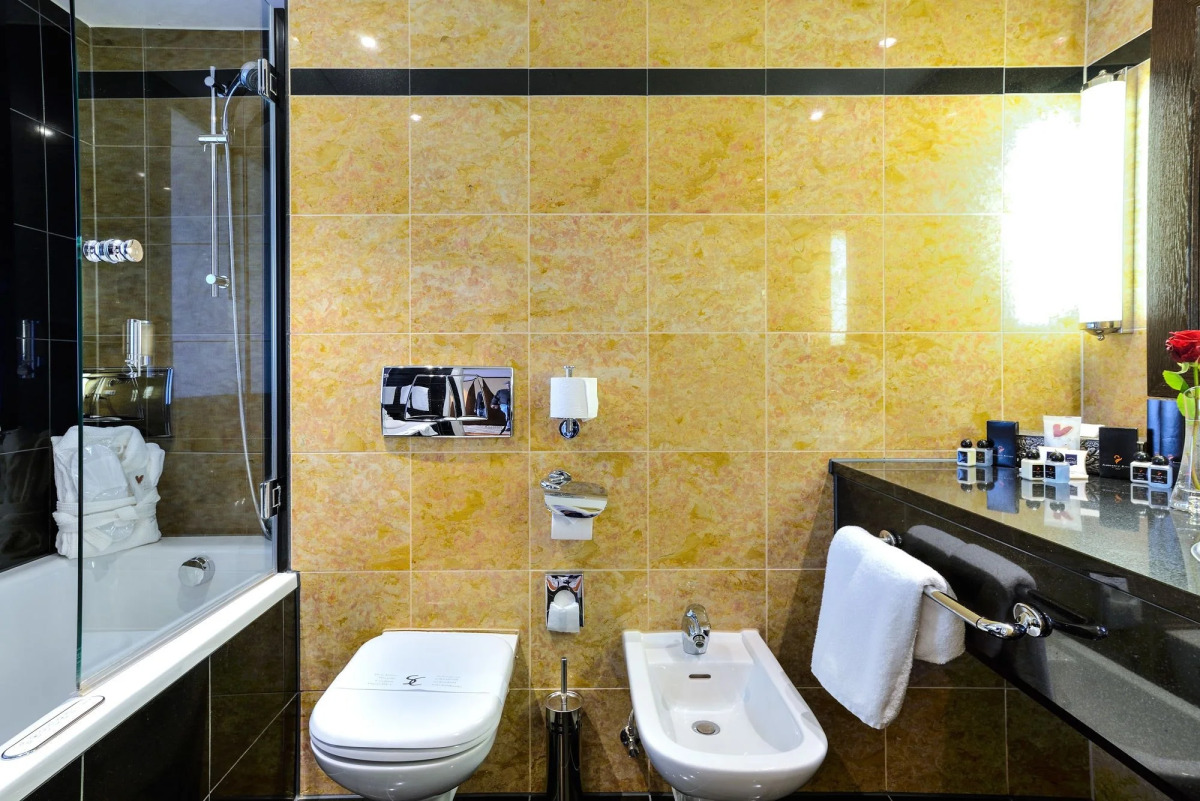 Ambiance Rivoli Hotel