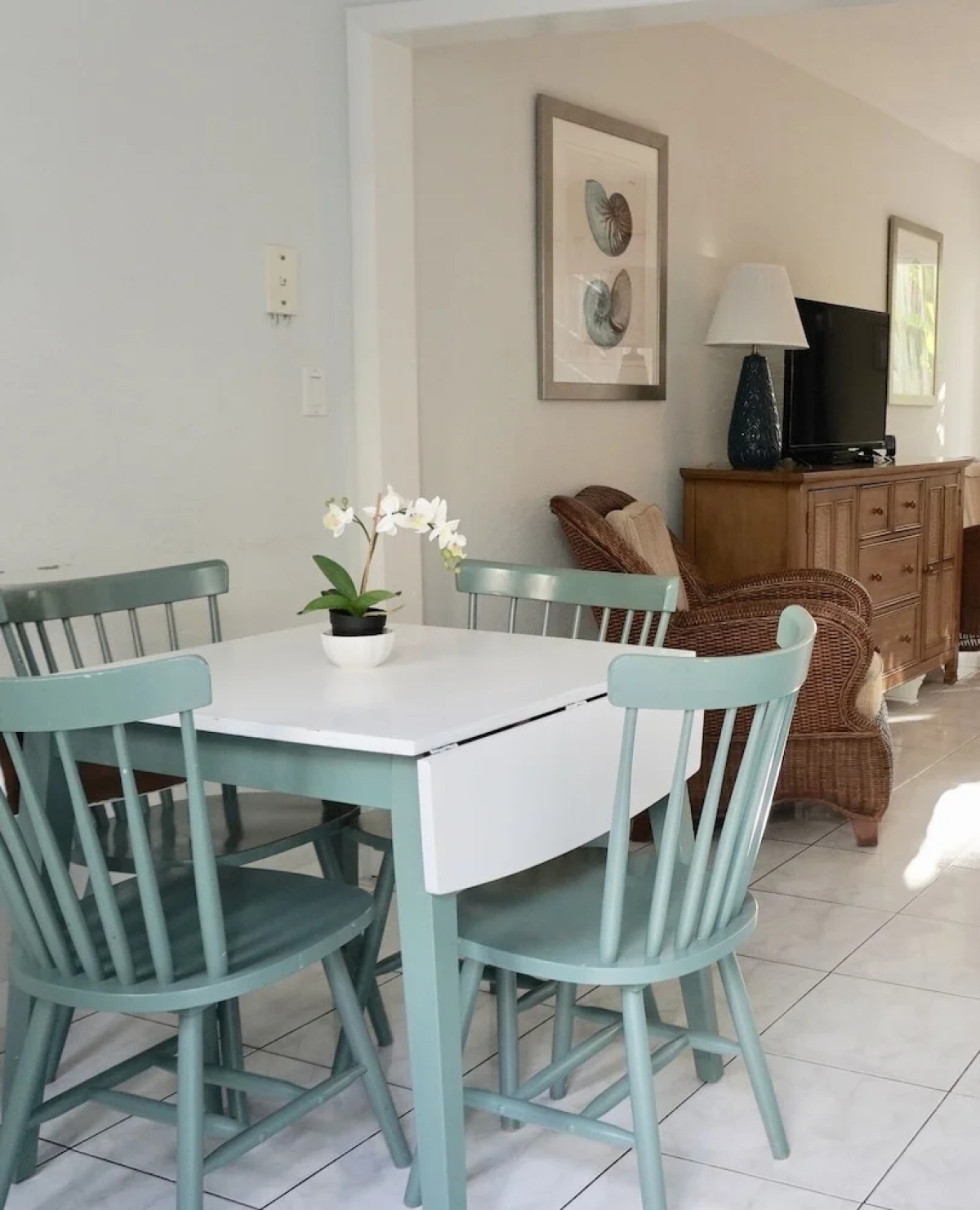 4145 By The Sea Inn & Suites