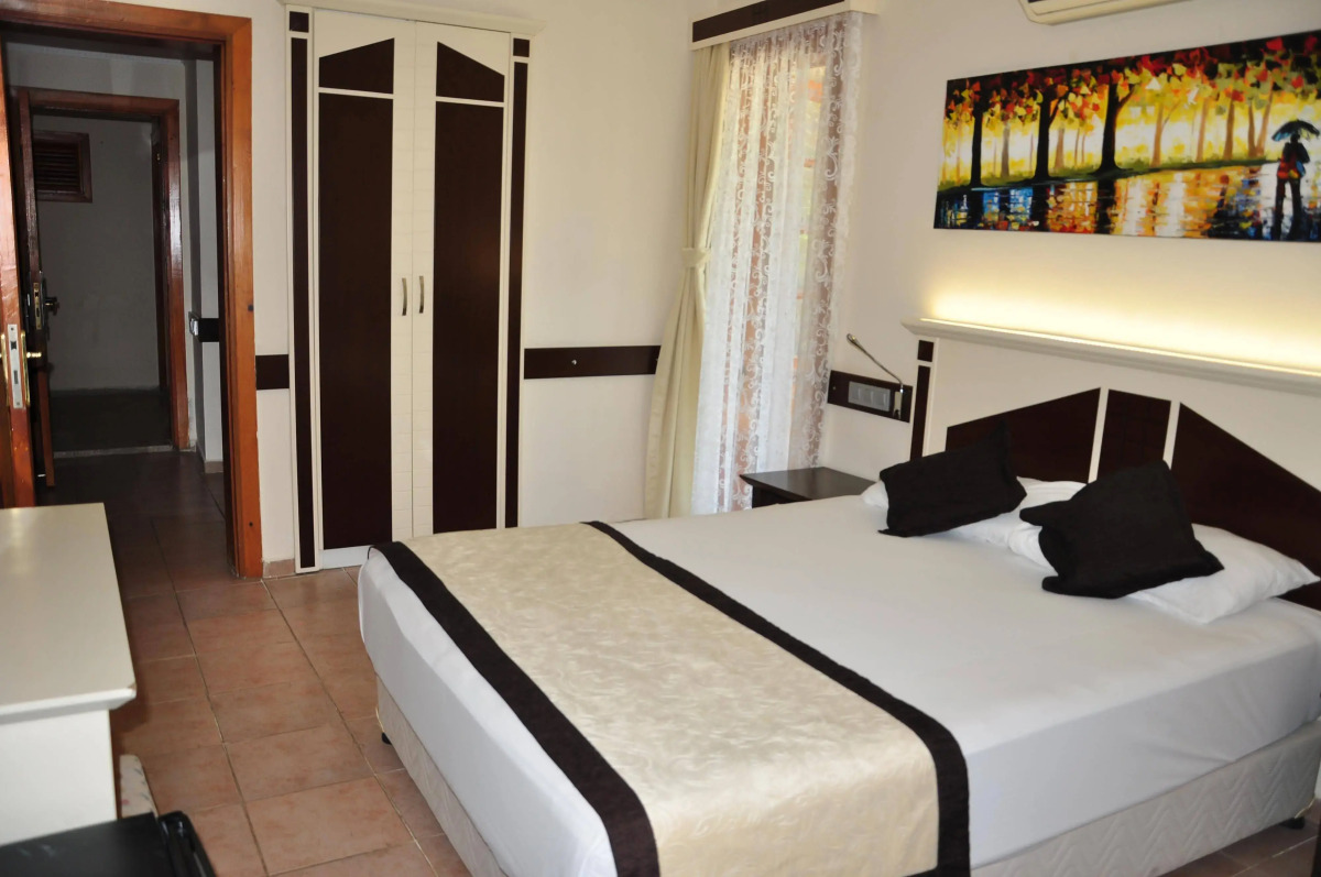 Telmessos Neva Hotel - Halal-Non Alcoholic  Hotel