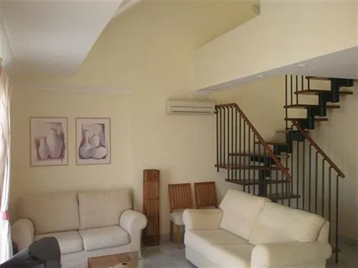 Apartamentos Señorio de Aloha