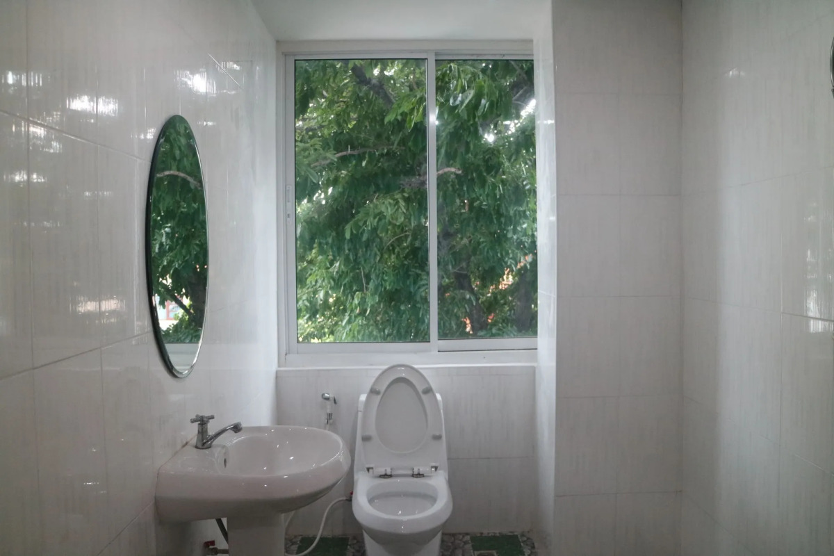 OYO 410 Diamond Boutique Hostel