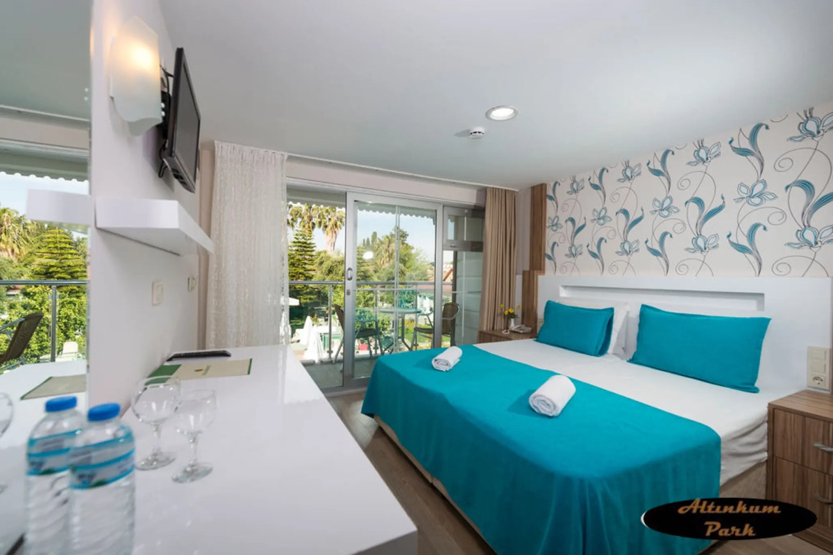 Clover Magic Altinkum Park Hotel