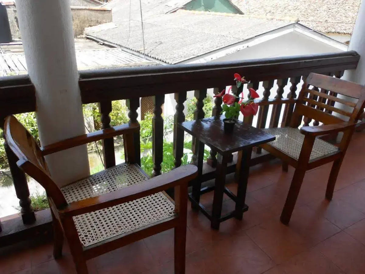 Mrs Wijenayake's Beach Haven Guest House