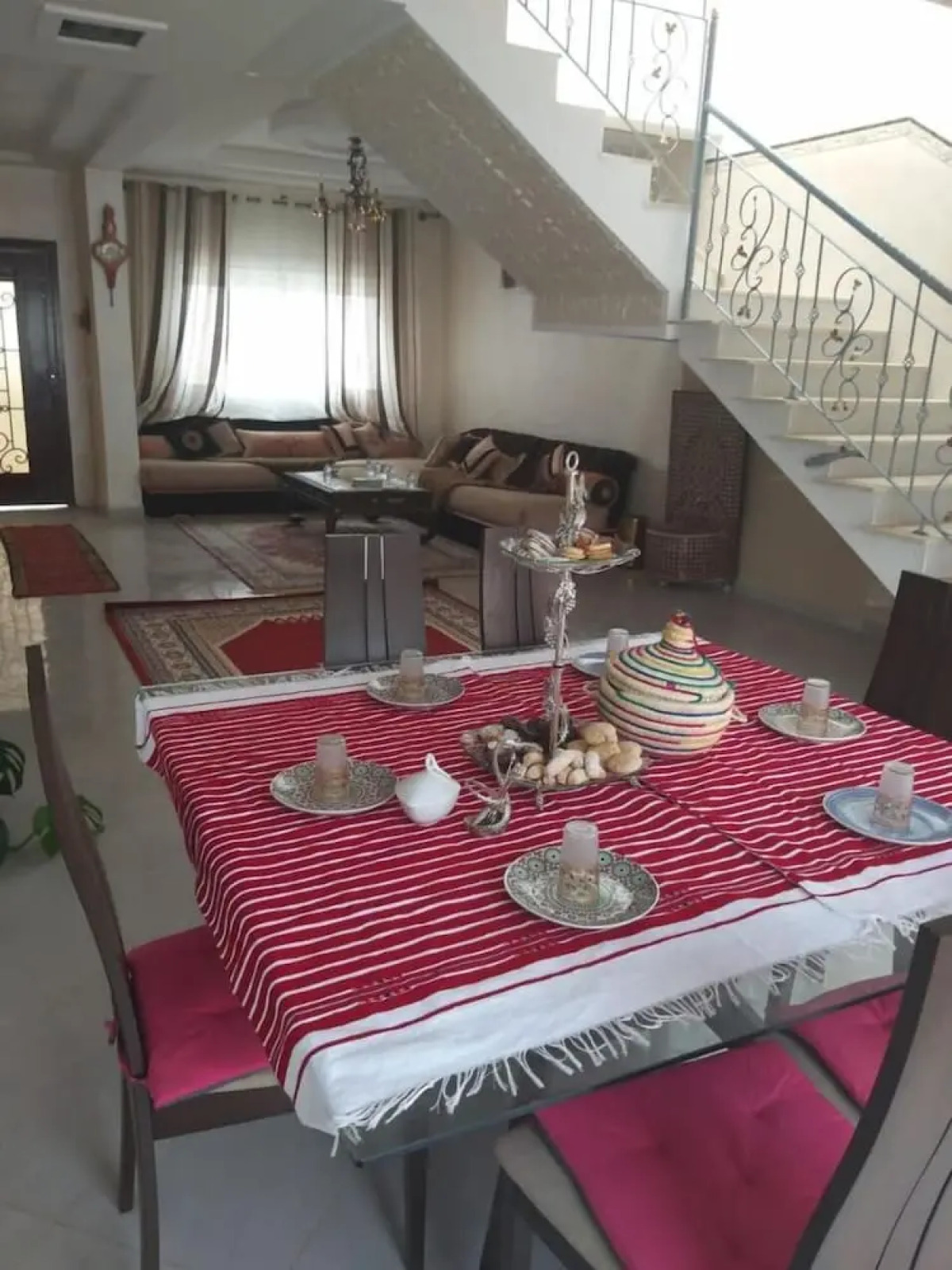 Tanjitan Hospitalite