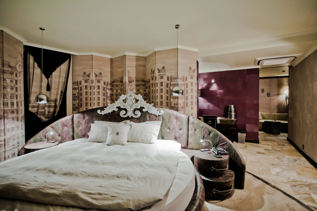 Royal Castle Design & SPA Hotel