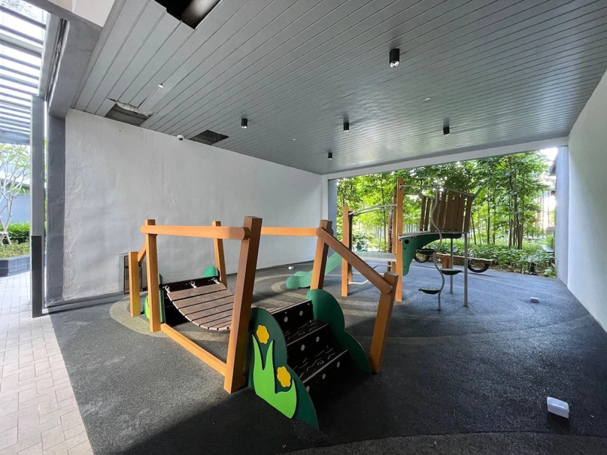 Agile Residence TRX by Isabella