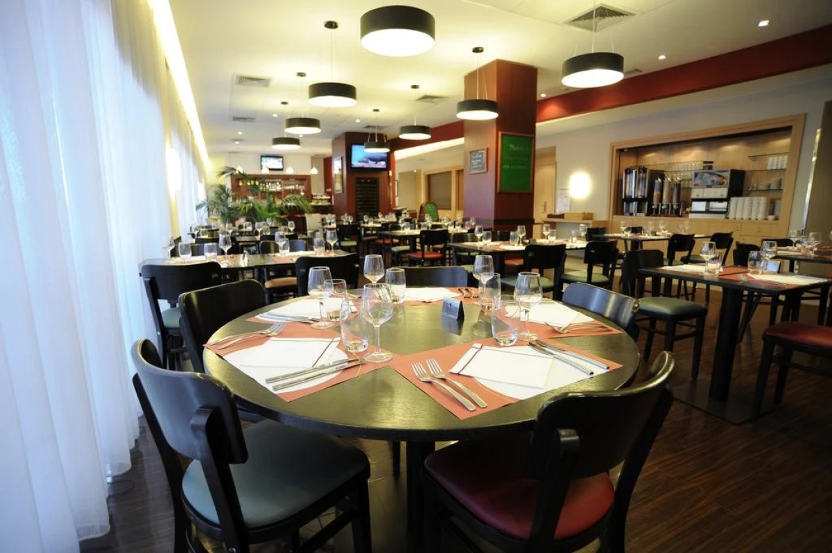 Travelodge BCN Cornella Fira