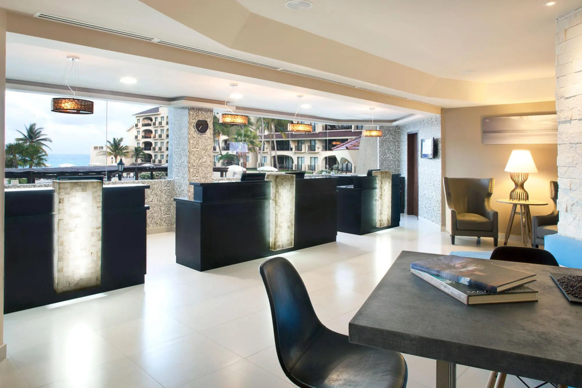 Emporio Cancun Optional All Inclusive